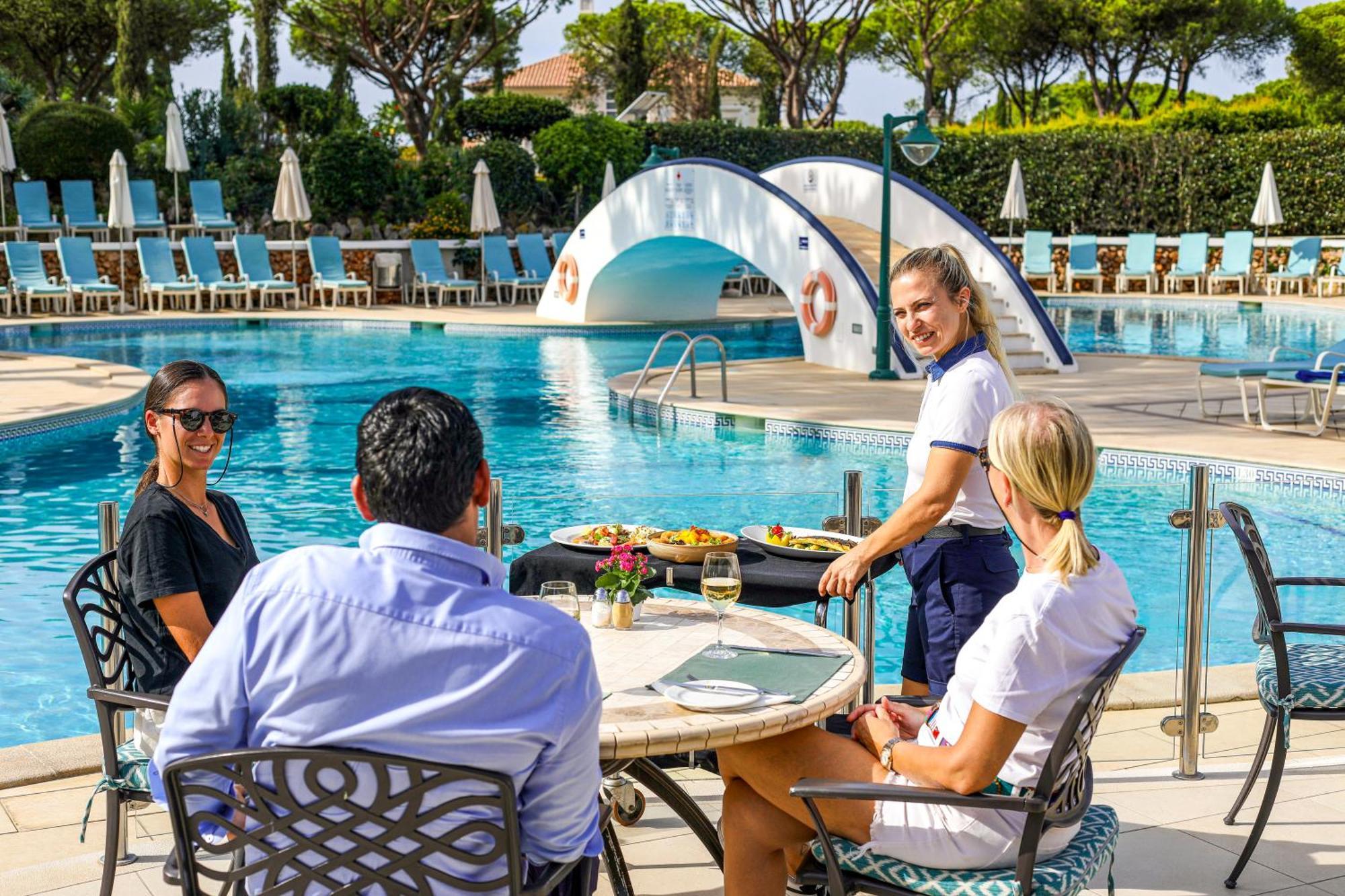 Four Seasons Country Club Hotel Quinta do Lago Bagian luar foto