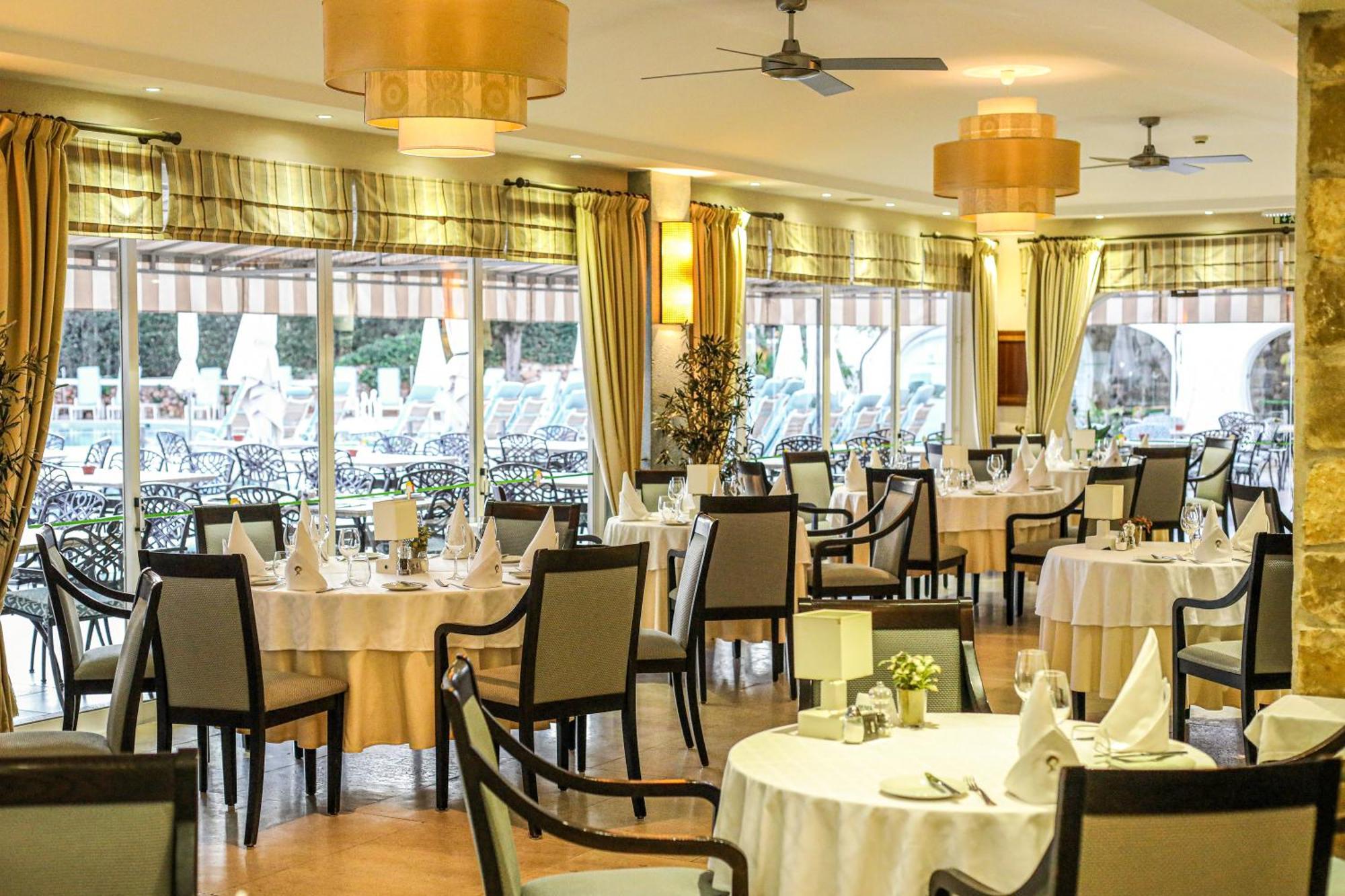Four Seasons Country Club Hotel Quinta do Lago Bagian luar foto